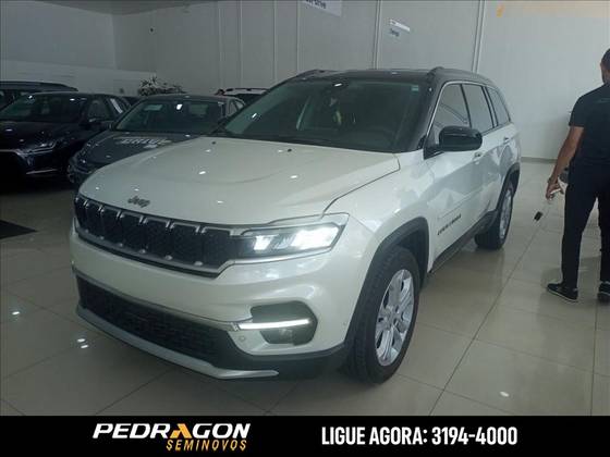 JEEP COMMANDER 1.3 T270 TURBO FLEX LONGITUDE AT6
